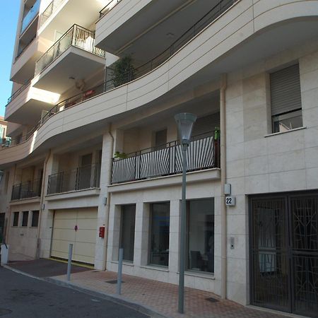 Appartement Menton, 2 pièces, 4 personnes - FR-1-196-200 Esterno foto